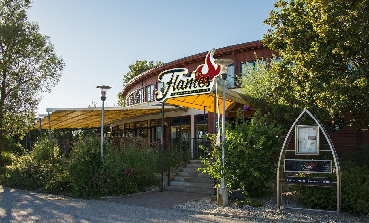 The Flames Hotel Sankt Marienkirchen bei Scharding Ngoại thất bức ảnh